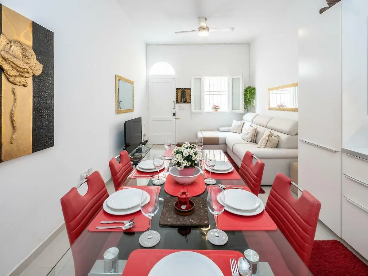 Sliema Quiet & Modern Maisonette Apartment
