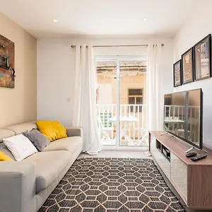 Smart Seaview Sliema