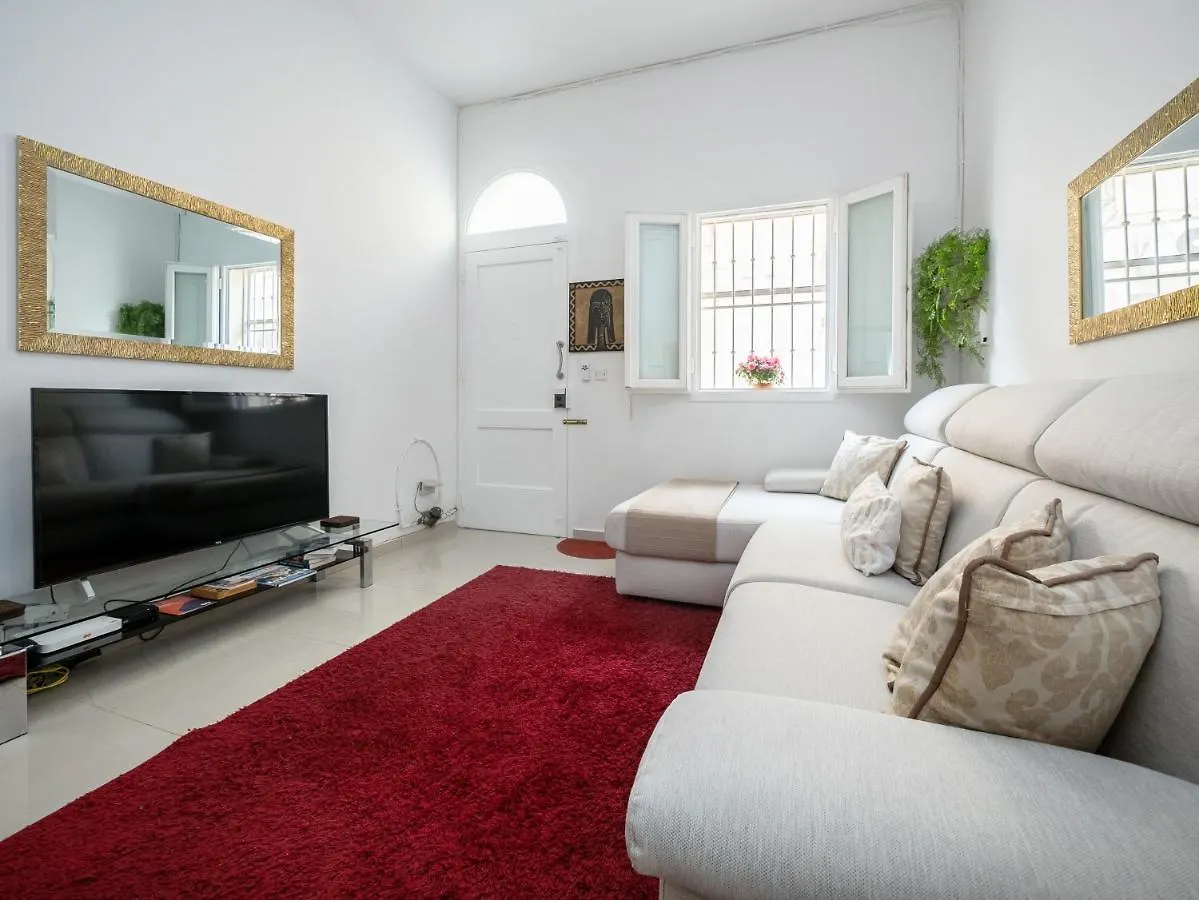 Sliema Quiet & Modern Maisonette